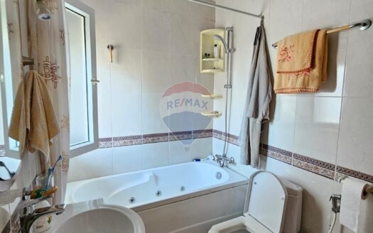 Villa f4 résidentiel en location MEUBLE ou SANS