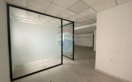 Plateau bureau 87m² en vente à Castilla