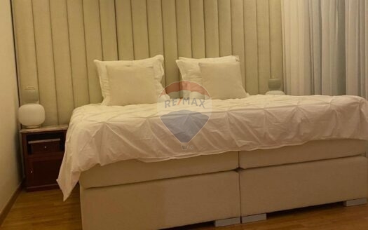 Villa Meublée Moderne à Val fleuri