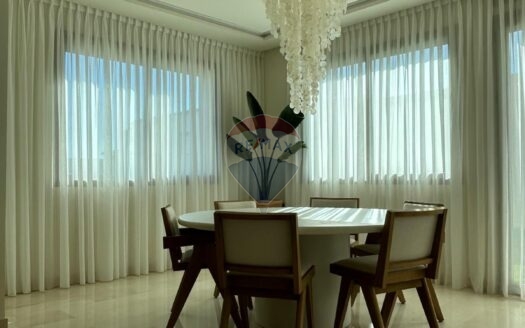 Villa Meublée Moderne à Val fleuri