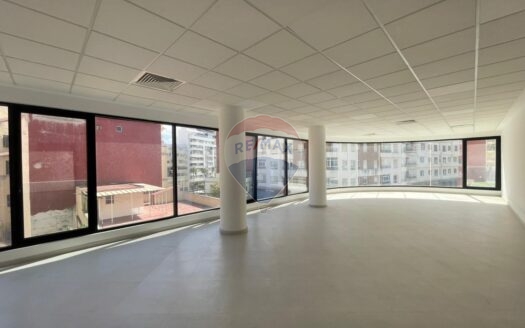 Etage de bureaux en location à la Wilaya